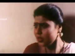 दोनों छेद में